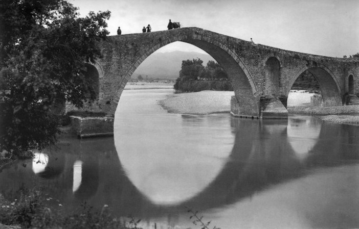The bridge of Arta, 1913.