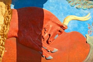 palace-knossos-bull-minoan-crete